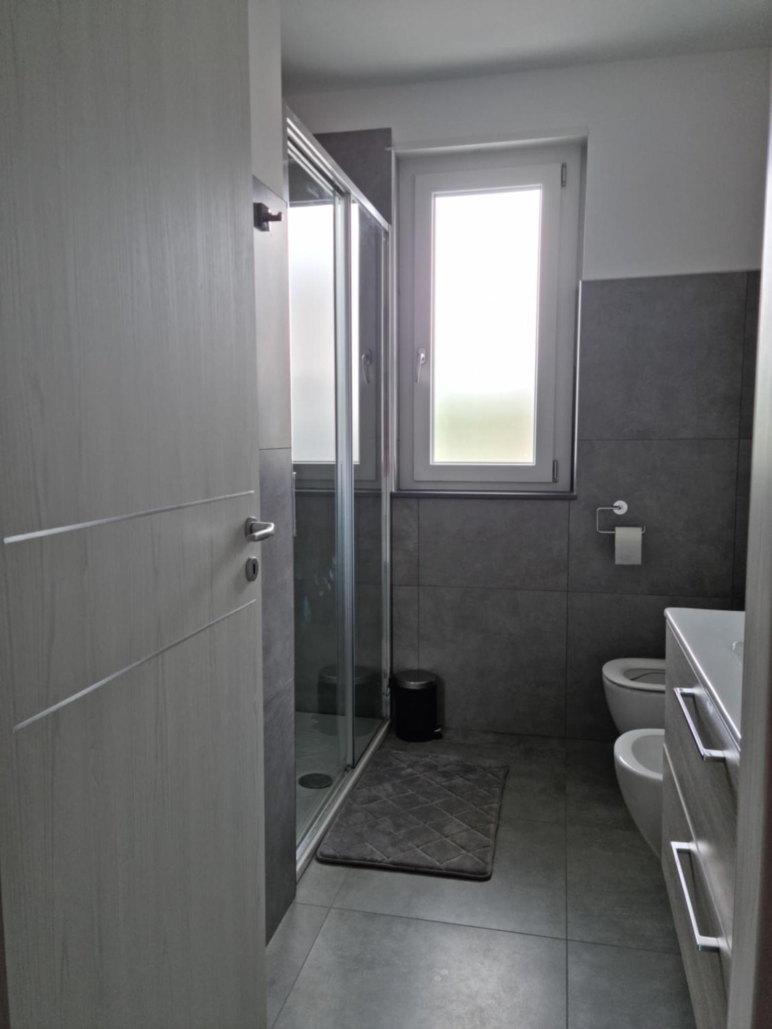 Kd Apartment, Accogliente, Moderno E Spazioso. Castel Di Sangro Exteriör bild